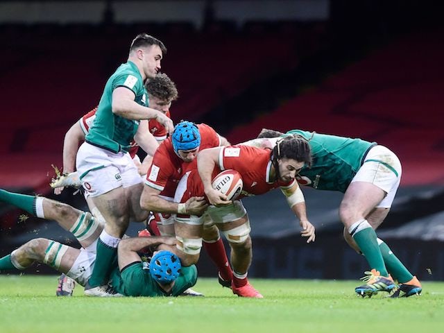 Result: Wales secure narrow win over 14-man Ireland in Cardiff