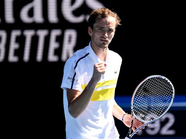 Monte Carlo players face nervous wait after Medvedev contracts coronavirus