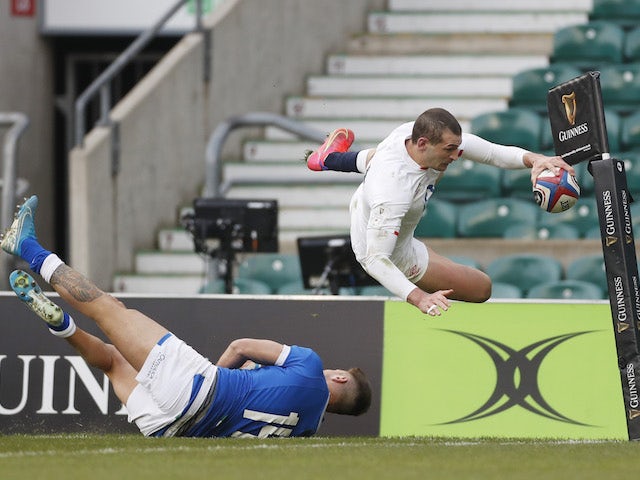 England's Jonny May scores their third try against Italy in the Six Nations on February 13, 2021