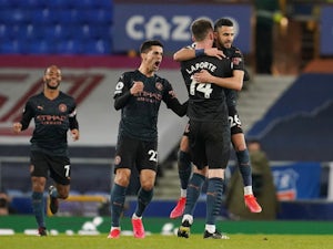 Man City move 10 points clear at summit with win at Everton