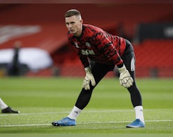Dean Henderson 'on verge of joining Newcastle United'