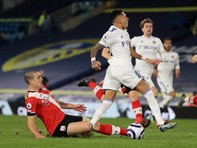 Leeds United's Raphinha in action with Southampton's Oriol Romeu on February 23, 2021
