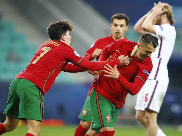 Dani Mota, atacante da Seleção Sub-21 de Portugal, comemora o gol marcado contra os Sub-21 da Inglaterra em 28 de março de 2021