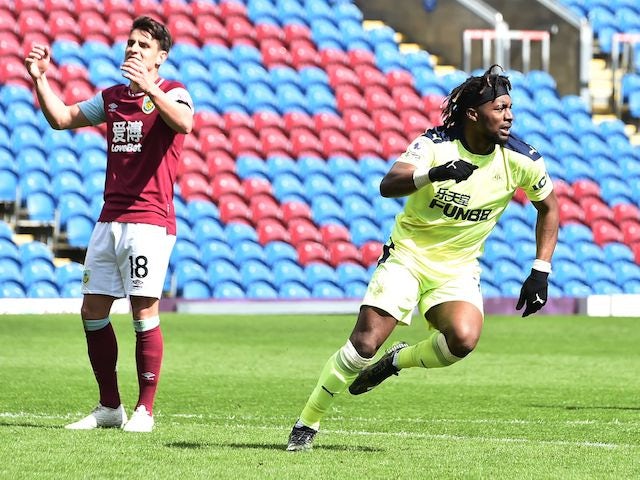 Steve Bruce: 'Selling Saint-Maximin is the last thing we want to do'