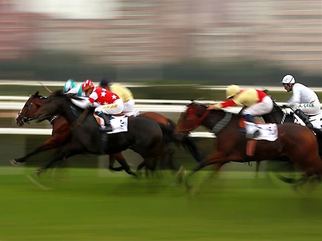 Crucial tips and strategies for betting on horse racing