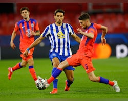 Man United 'make contact over Grujic move'