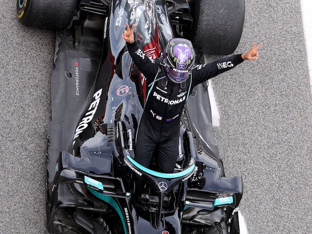 Lewis Hamilton: 'I am not feeling any pressure'