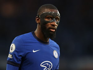 Rudiger 'will not rush into new Chelsea contract'