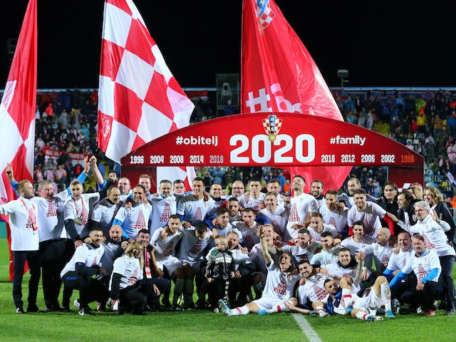 Croatia players celebrate qualifying for Euro 2020 in November 2019