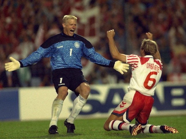Denmark's Peter Schmeichel and Kim Christofte celebrate at Euro 1992 on June 22, 1992