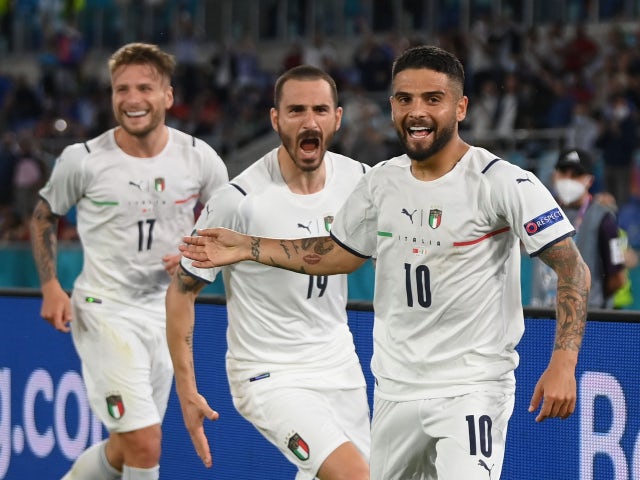 Der Italiener Lorenzo Insigne feiert bei der Euro 2020 am 11. Juni 2021 sein drittes Tor gegen die Türkei