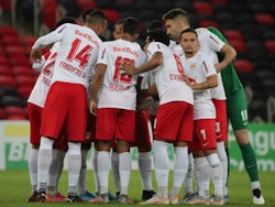 Red Bull Bragantino team huddle before the match on June 20, 2021