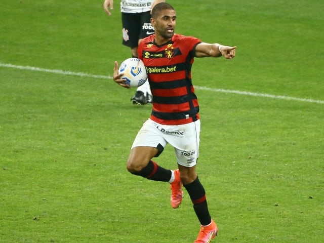 Sports Recife's Santiago Trellez celebrates scoring their first goal on June 24, 2021
