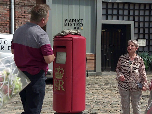 Steve and Debbie on the first episode of Coronation Street on July 19, 2021