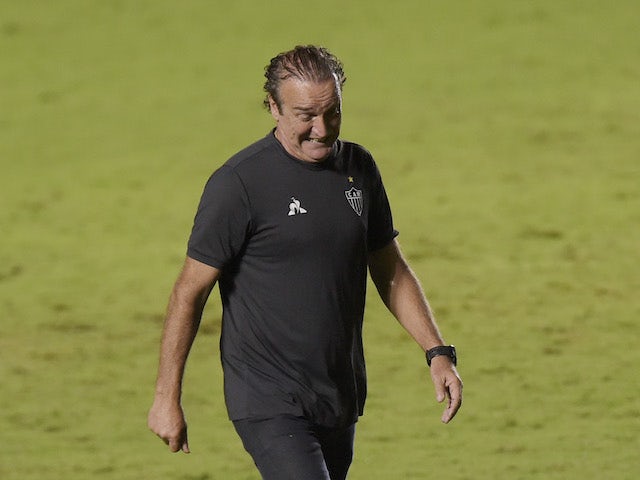 O técnico do Atlético Mineiro Coca respondeu em 23 de agosto de 2021