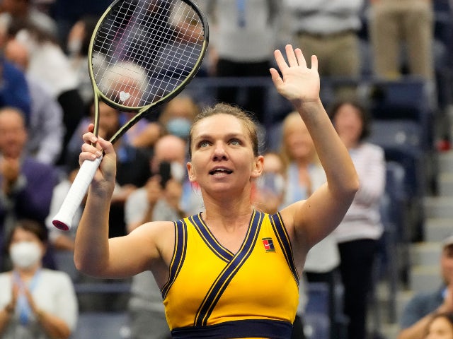 Simona Halep brushes aside injury concerns to reach US Open third round