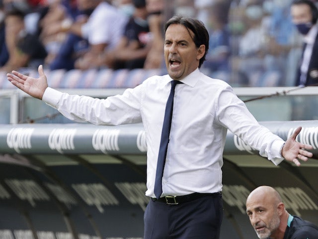 Inter Milan coach Simone Inzaghi reacts on September 12, 2021