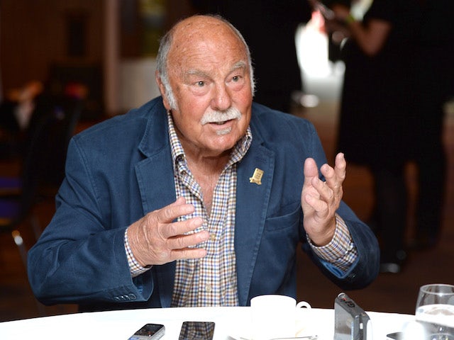 Alan Mullery, Ossie Ardiles and Micky Hazard lead tributes to Jimmy Greaves