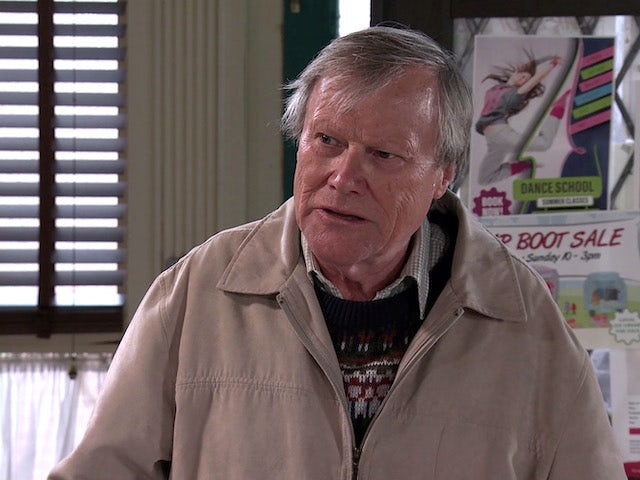 Roy on the first episode of Coronation Street on September 27, 2021
