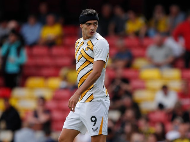 Bruno Lage makes it clear Raul Jimenez must continue to wear head protector