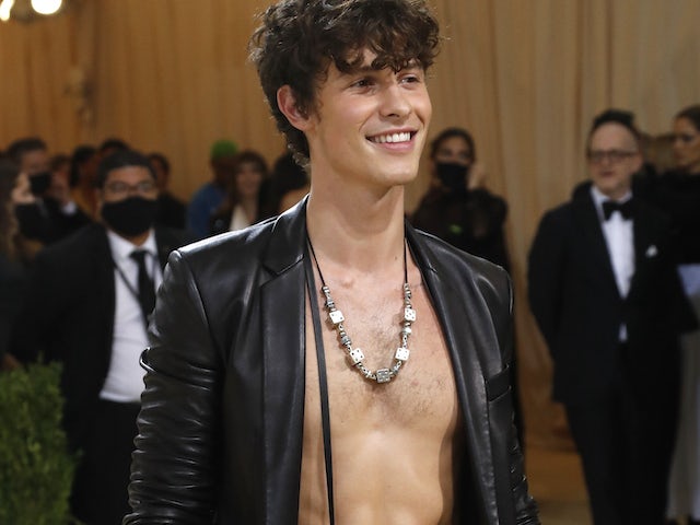 Shawn Mendes among new presenters announced for the Oscars