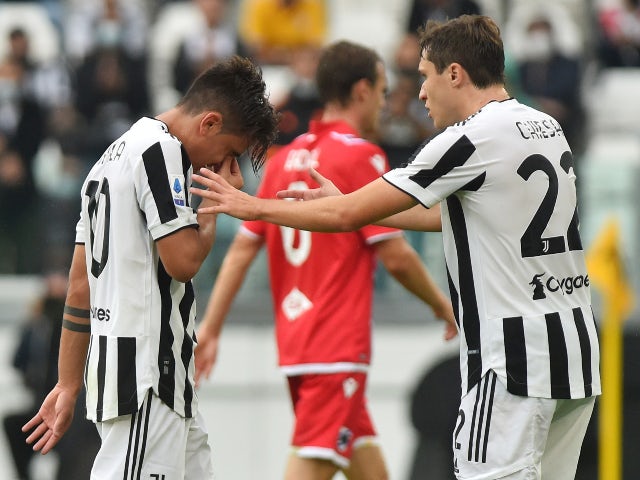 Juventus' Paulo Dybala leaves the field in tears after picking up an injury against Sampdoria in Serie A on September 26, 2021