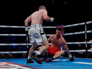 Smith drops Fowler twice on way to stoppage win