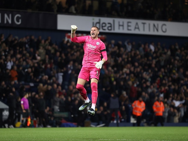 West Bromwich Albion's Sam Johnstone celebrates after Karlan Grant scores their first goal on October 15, 2021