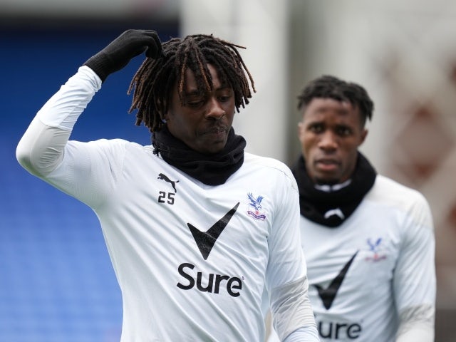 Crystal Palace's Eberechi Eze and Wilfried Zaha during the warm up before the match, May 16, 2021