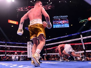 Canelo stops Plant late to unify super-middleweight belts
