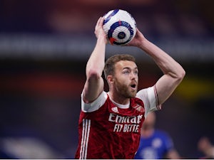 Everton to switch attention to Calum Chambers?