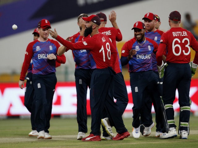 England celebrate a wicket against New Zealand in the T20 World Cup semi-finals on November 10, 2021.
