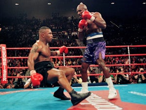 OTD: Holyfield beats Tyson in first fight