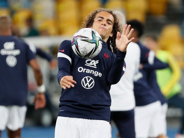 Matteo Guendouzi warms up for France in September 2021