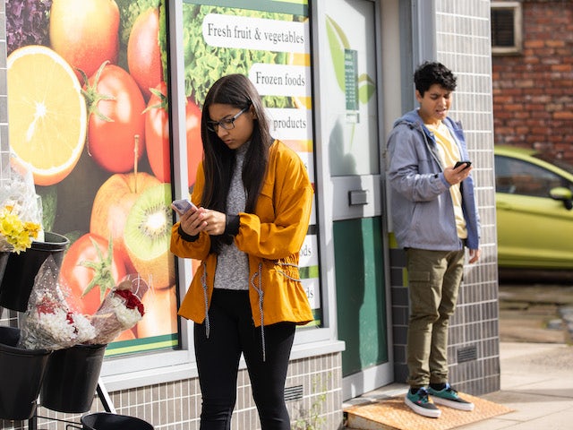 Aadi and Asha on the first episode of Coronation Street on November 22, 2021