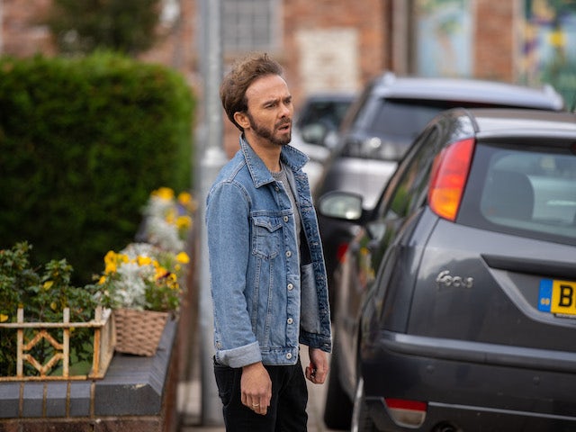 David on the first episode of Coronation Street on November 22, 2021
