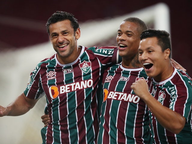 Fluminense's Fred celebrates scoring their first goal with teammates on November 24, 2021