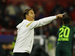 Sevilla coach Julen Lopetegui on November 23, 2021