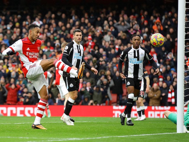 Watch: Aubameyang produces contender for miss of the season