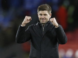 Gerrard hails Villa's character after Everton win