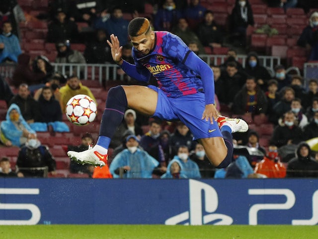 Man United 'interested in signing Araujo from Barcelona'