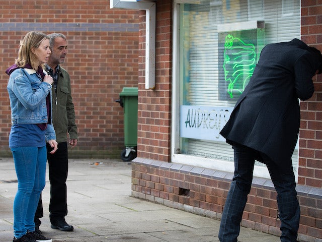 Abi, Kevin and Imran on Coronation Street on December 27, 2021