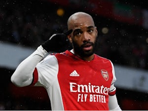 Lyon 'failed with January move for Alexandre Lacazette'