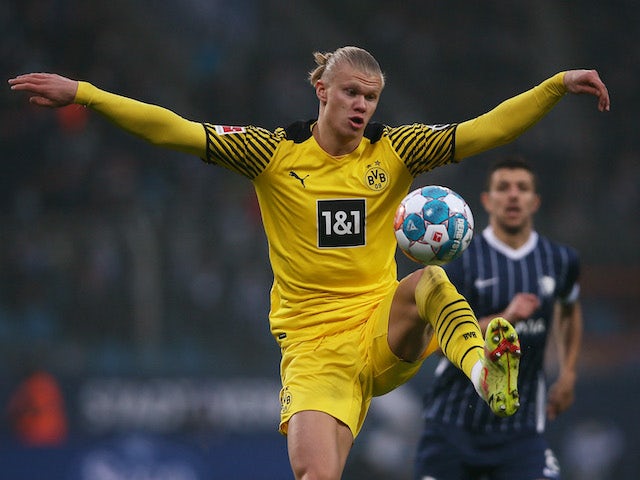 Erling Braut Haaland in action for Borussia Dortmund on December 11, 2021