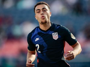 Barcelona 'open to Sergino Dest exit this month'