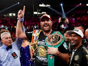 Fury 'sends fresh contract' to Joshua for September fight