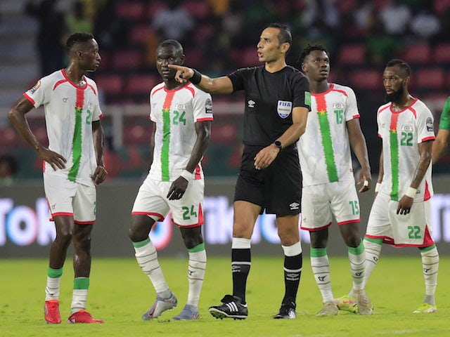 Referee Mustapha Ghorbal disallows a Burkina Faso goal for offside on January 9, 2022
