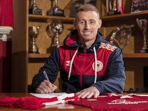 Eoin Doyle returns to native Ireland from Bolton