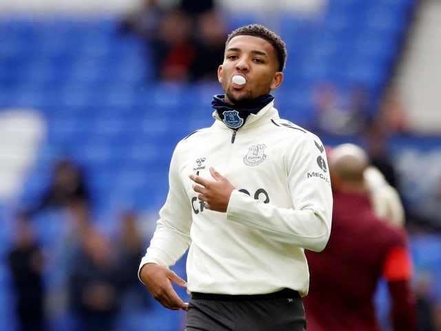 Everton's Mason Holgate during the warm up before the match, October 17, 2021