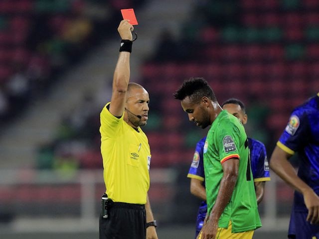 Ethiopia's Yared Bayeh is shown a red card by referee Helder Martins de Carvalho on January 9, 2022